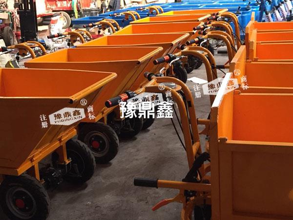 07豫鼎鑫电动工程自卸车厂家图片.jpg