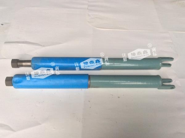 28电动工程自卸车减震.JPG